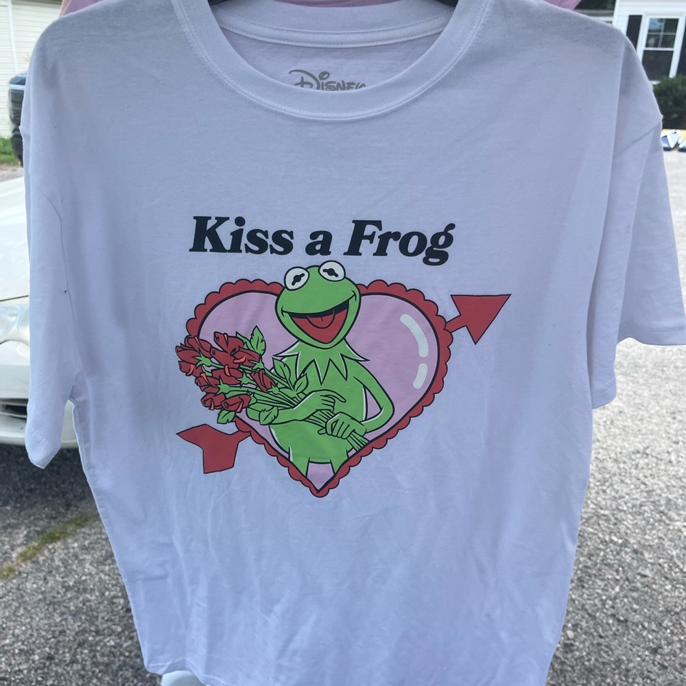NEW Disney White and Green Kermit The Frog Tees Short Sleeve